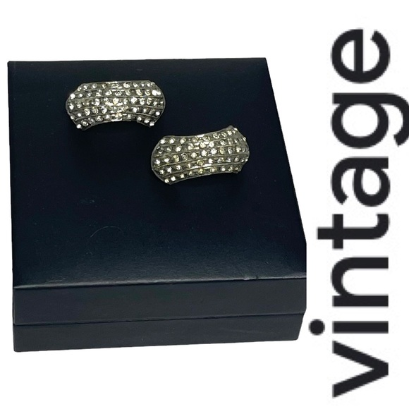 Art Deco Half Hoop Set of 2 Rhinestone Brooches - Picture 2 of 13